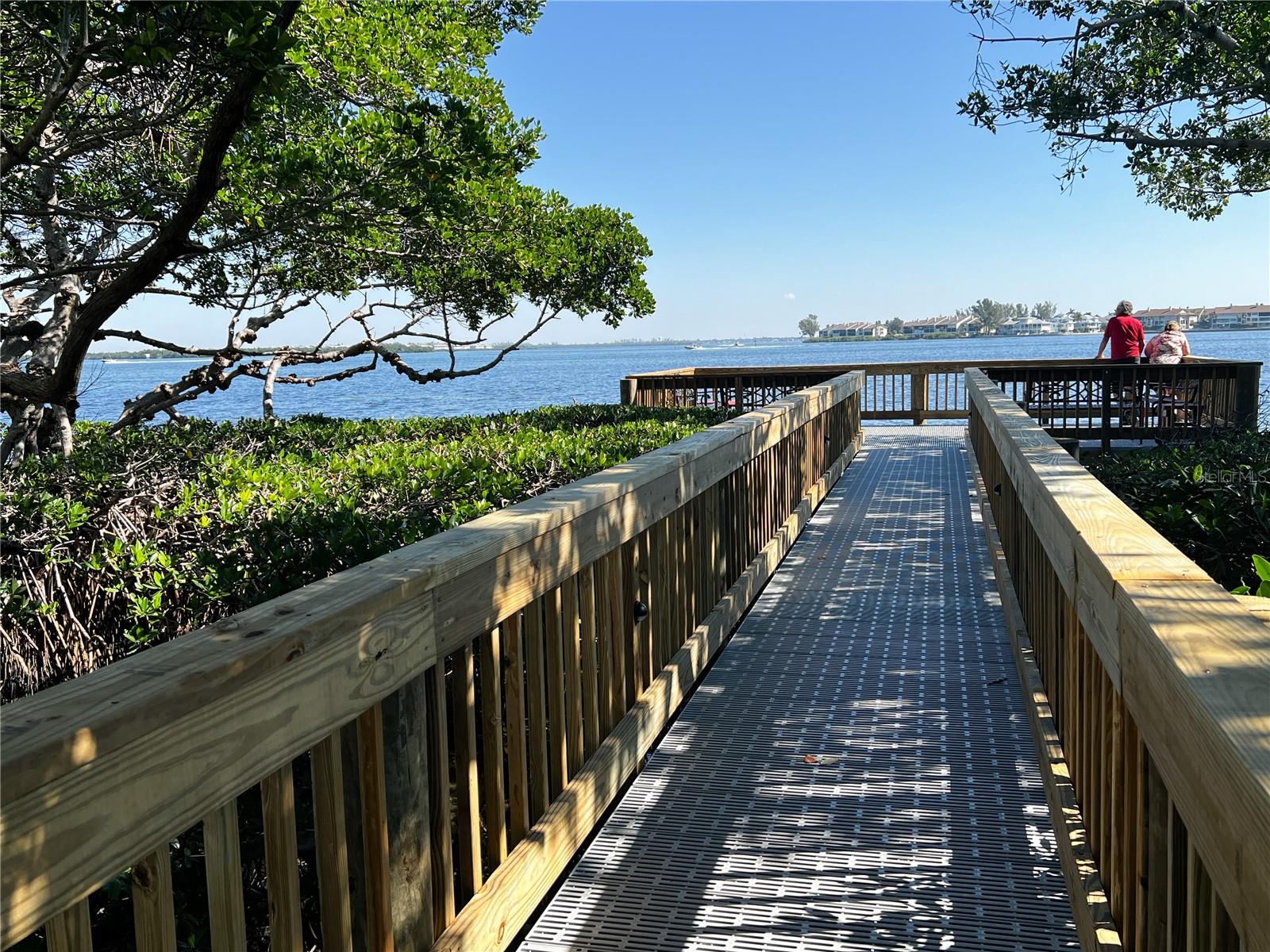 RUNAWAY BAY - Residential