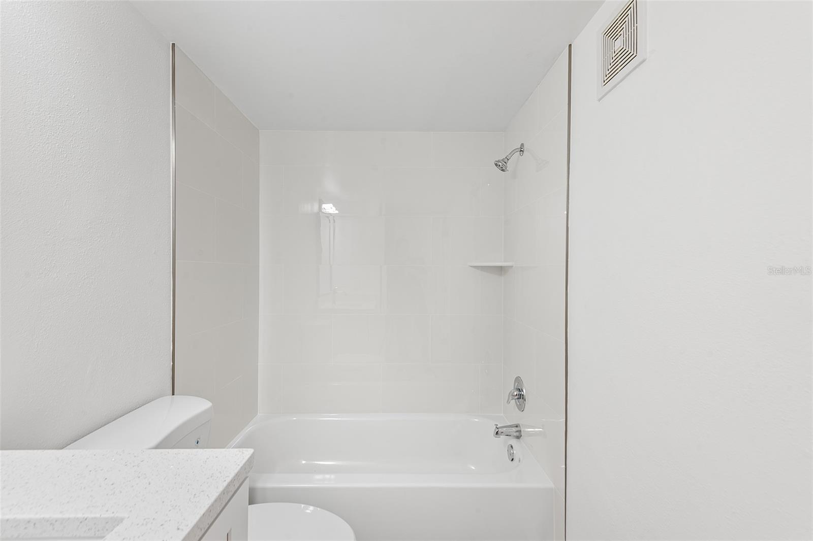 BEAR CREEK APARTMENTS NORTH - Residential Lease