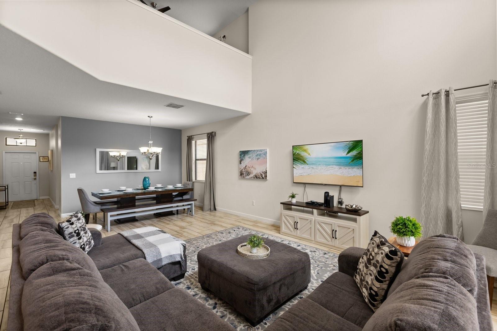 5493 SOLTERRA CIRCLE