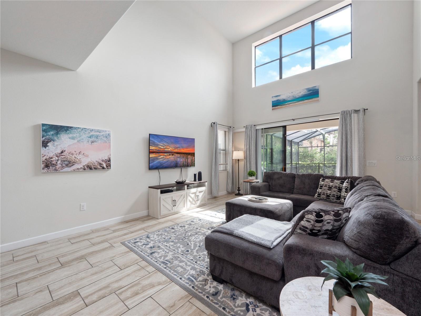 5493 SOLTERRA CIRCLE