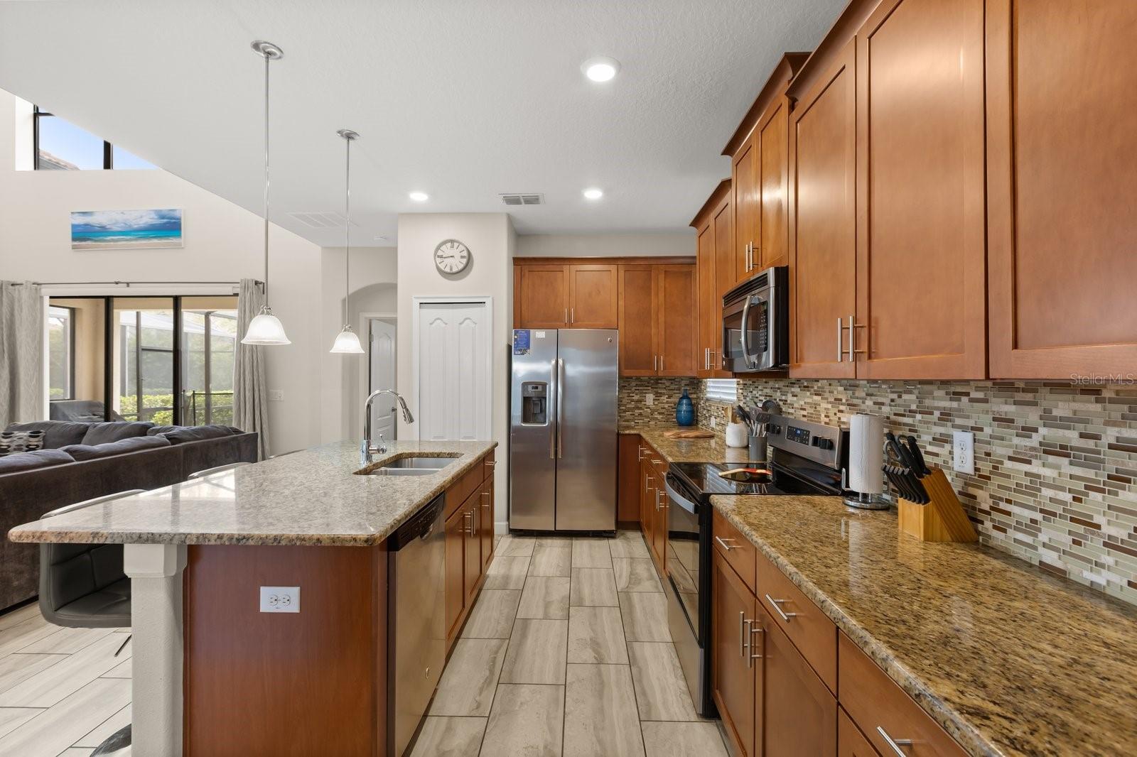 5493 SOLTERRA CIRCLE