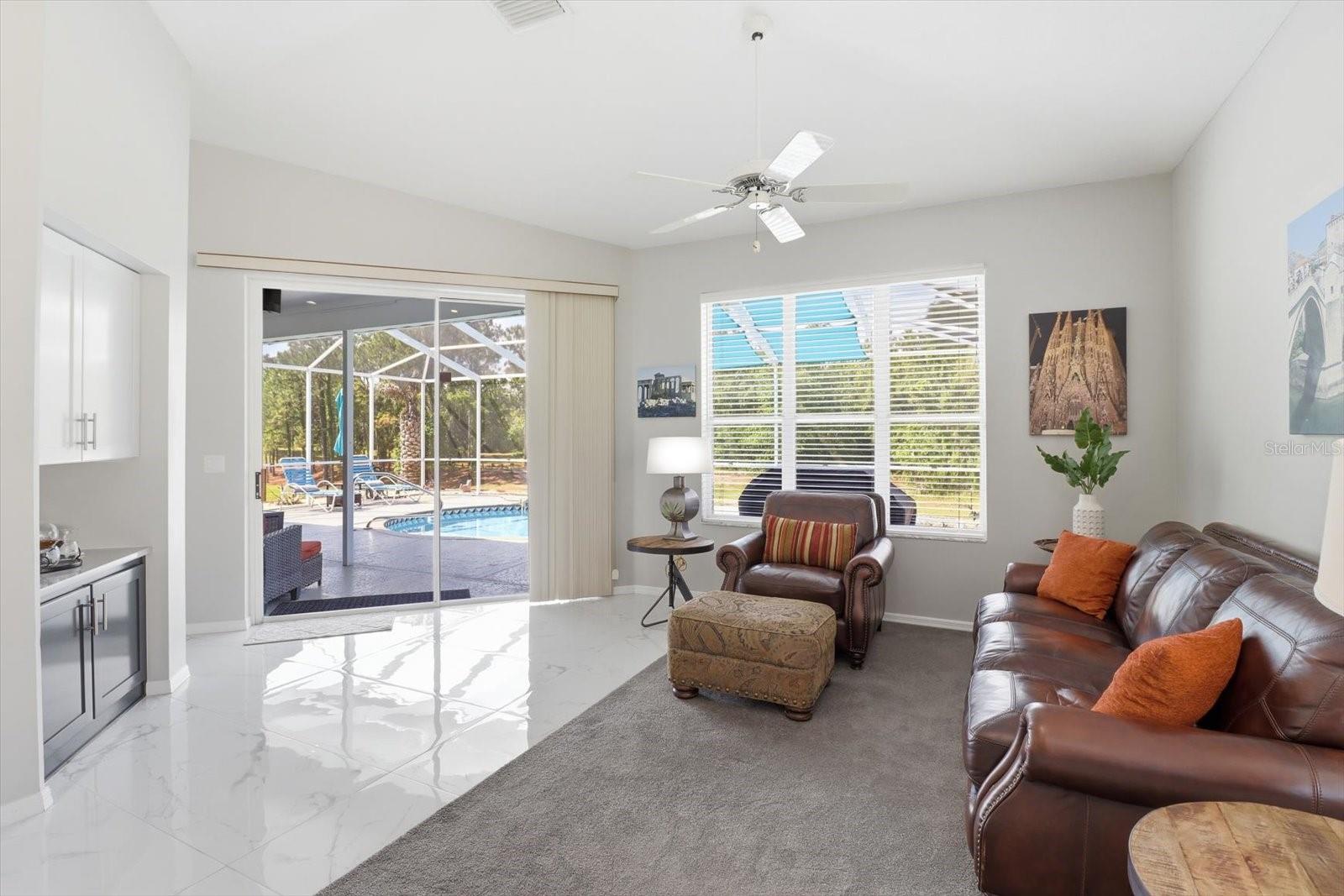 LAUREL RIDGE 01 - Residential
