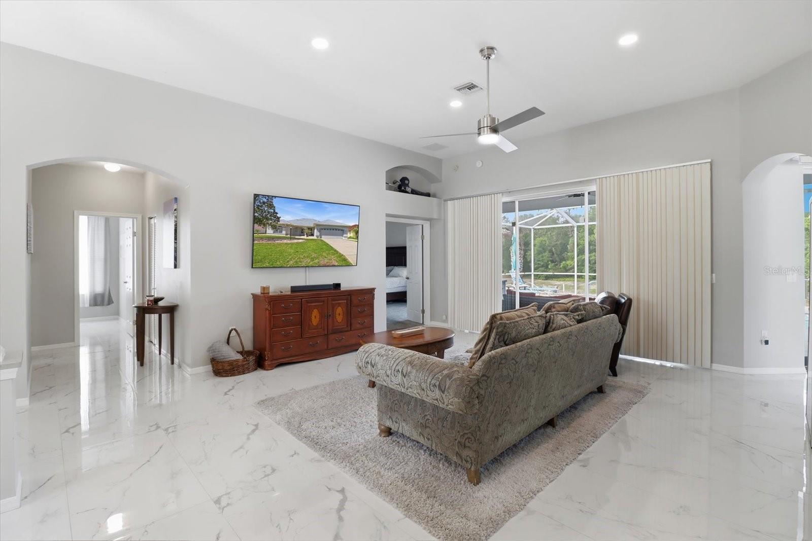 LAUREL RIDGE 01 - Residential