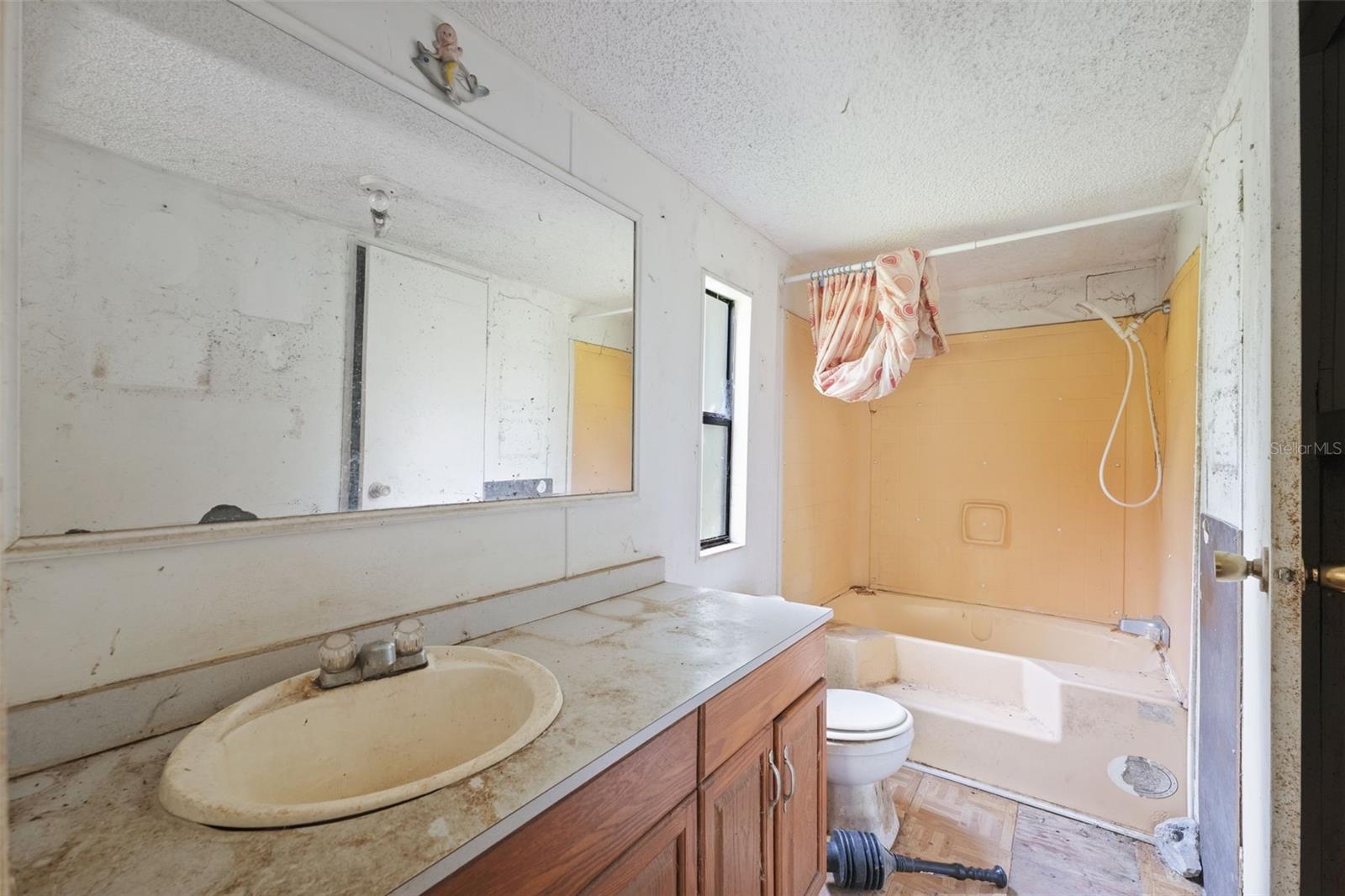 HIGHLAND LAKES - Residential