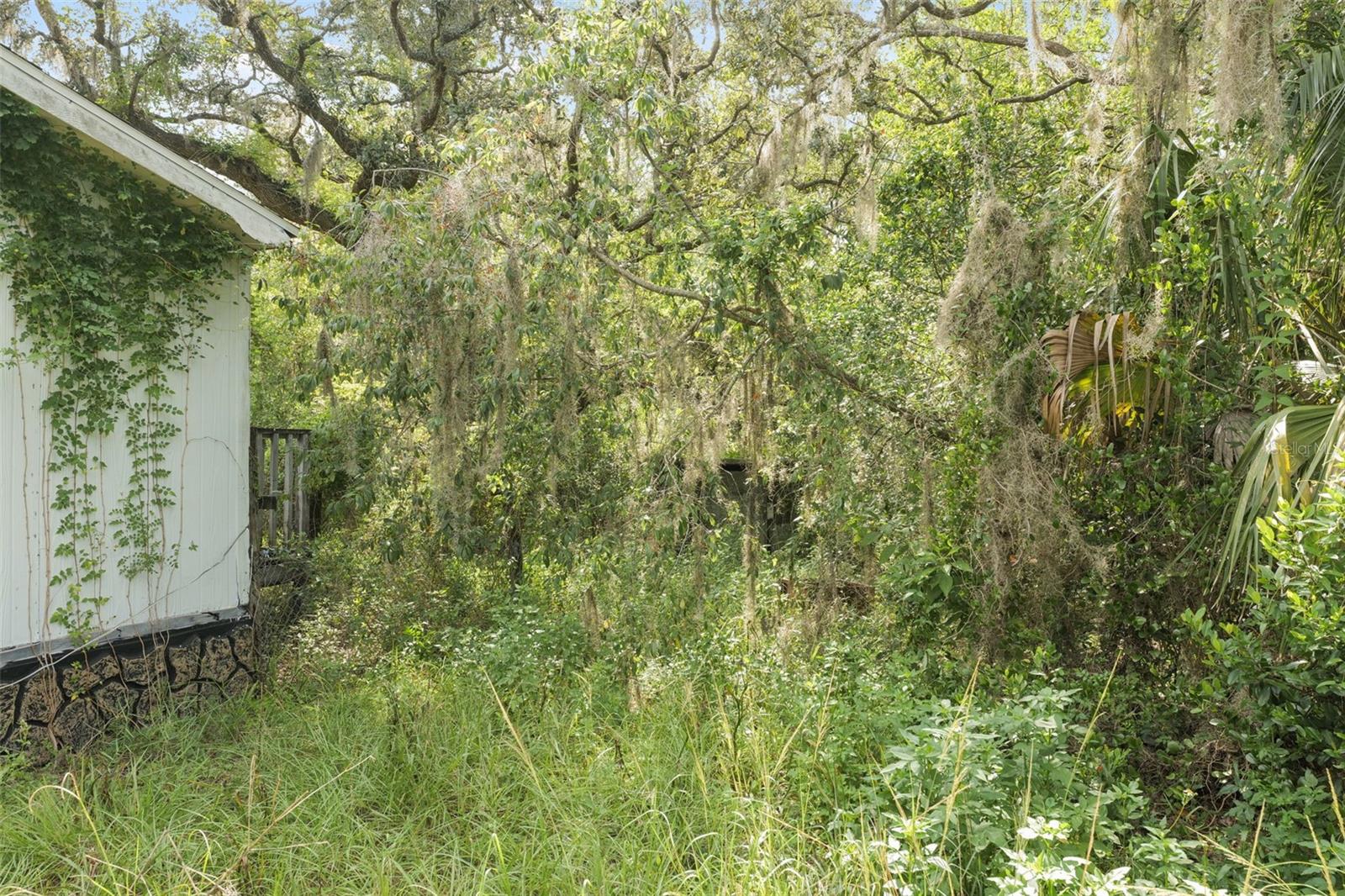 HIGHLAND LAKES - Residential