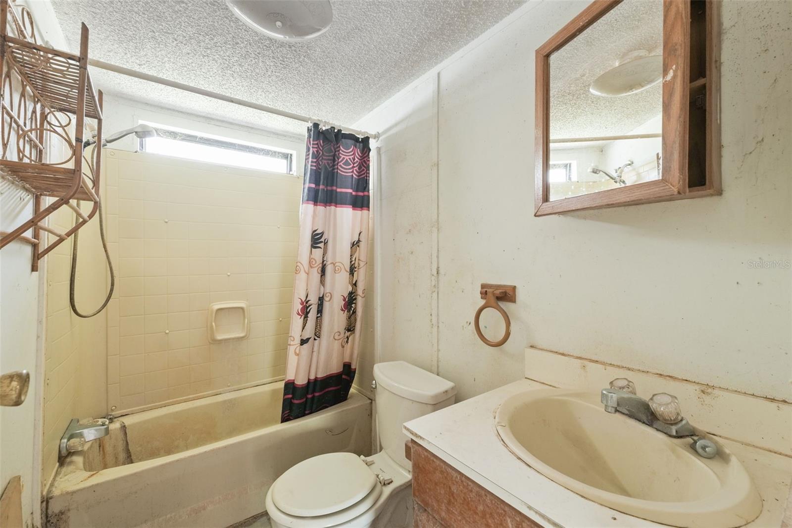 HIGHLAND LAKES - Residential