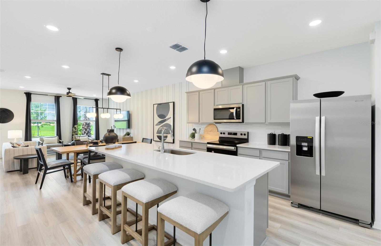 SILVERLEAF OAKS - Residential