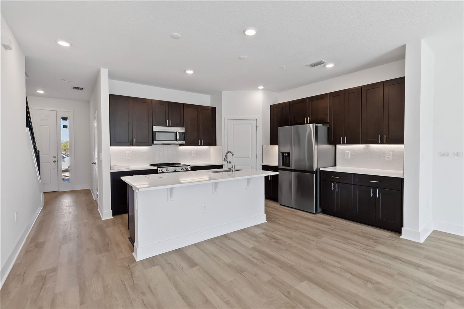 MAGNOLIA RESERVE - Residential