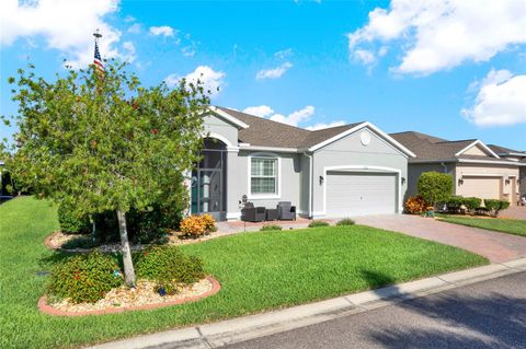 A home in WINTER HAVEN