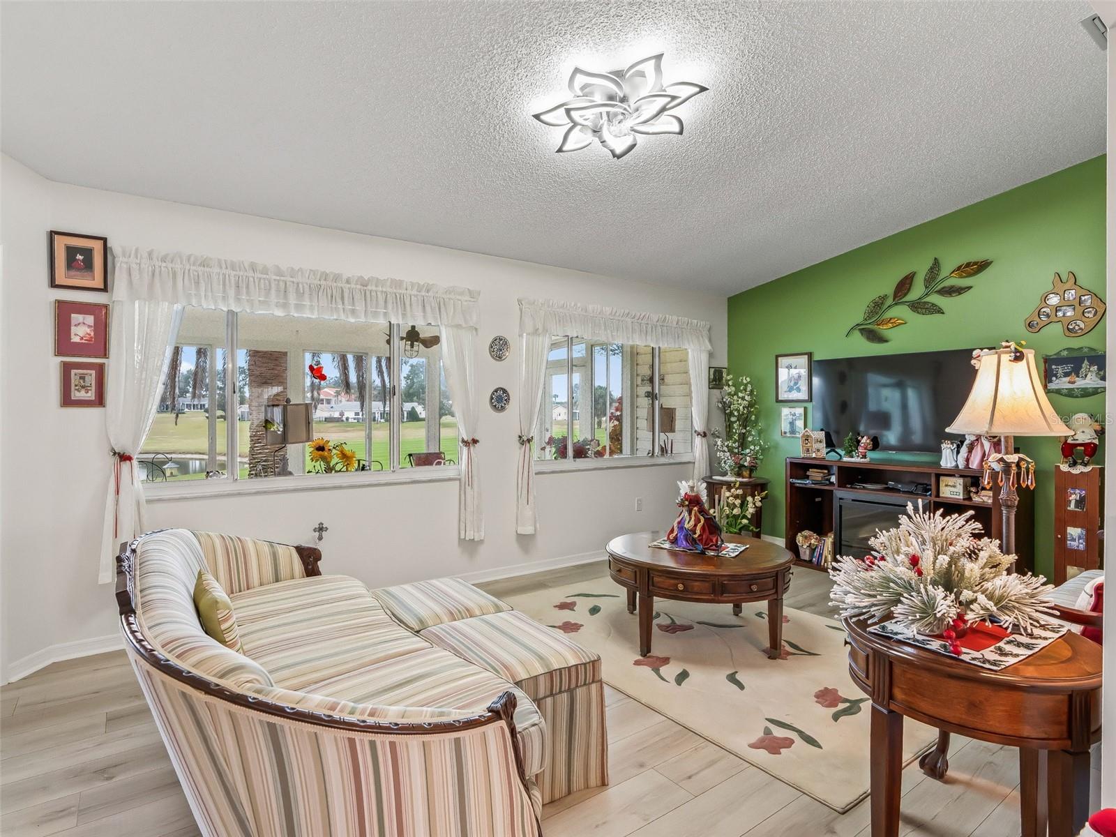 SPRUCE CREEK SOUTH - Residential