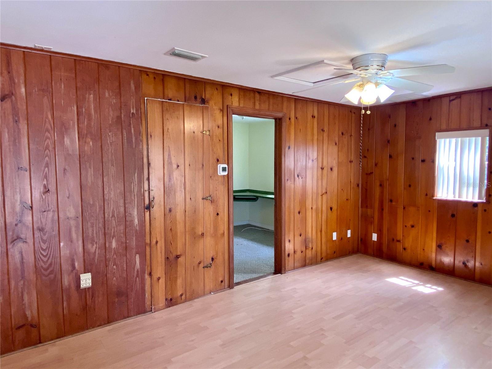 435 PLEASANT STREET