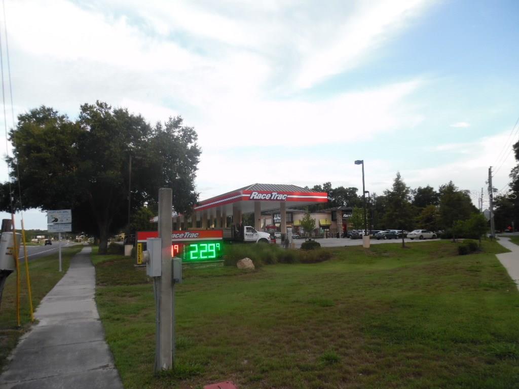 642 S ORANGE BLOSSOM TRAIL
