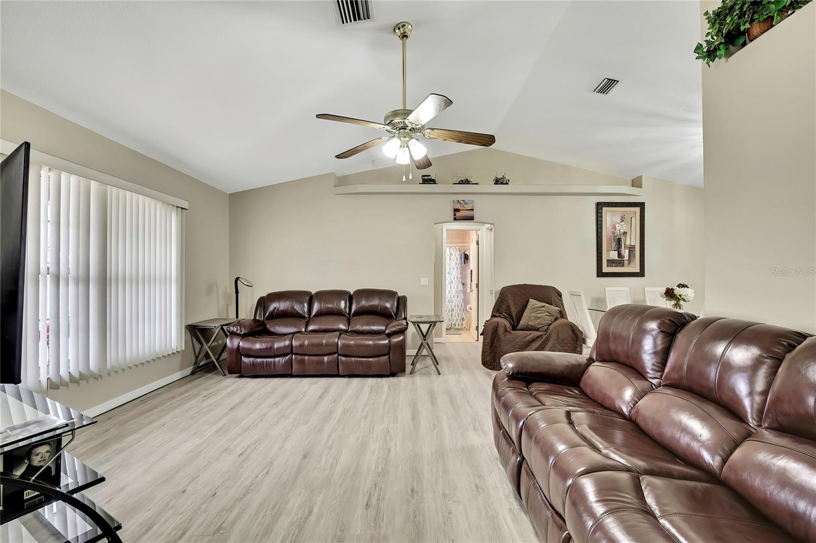 INVERNESS HIGHLANDS SOUTH - Residential