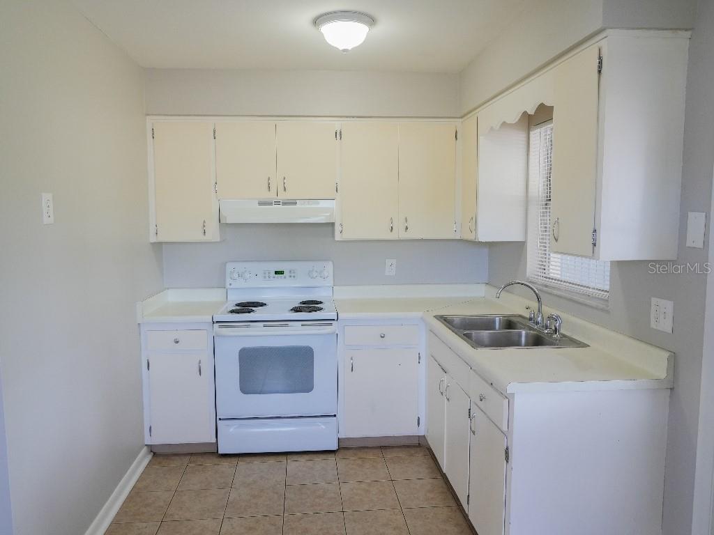 LILLIE ESTATES UNIT A - Residential