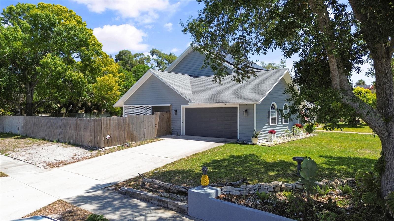 WHITFIELD ESTATES BLKS 55-63 - Residential