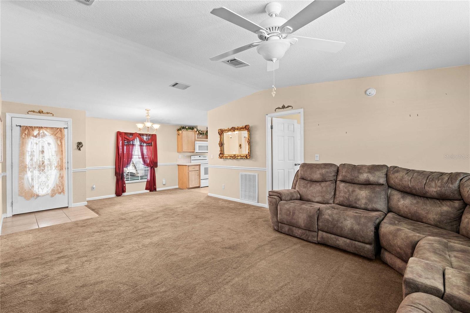 GRAND HORIZONS PH 03 - Residential