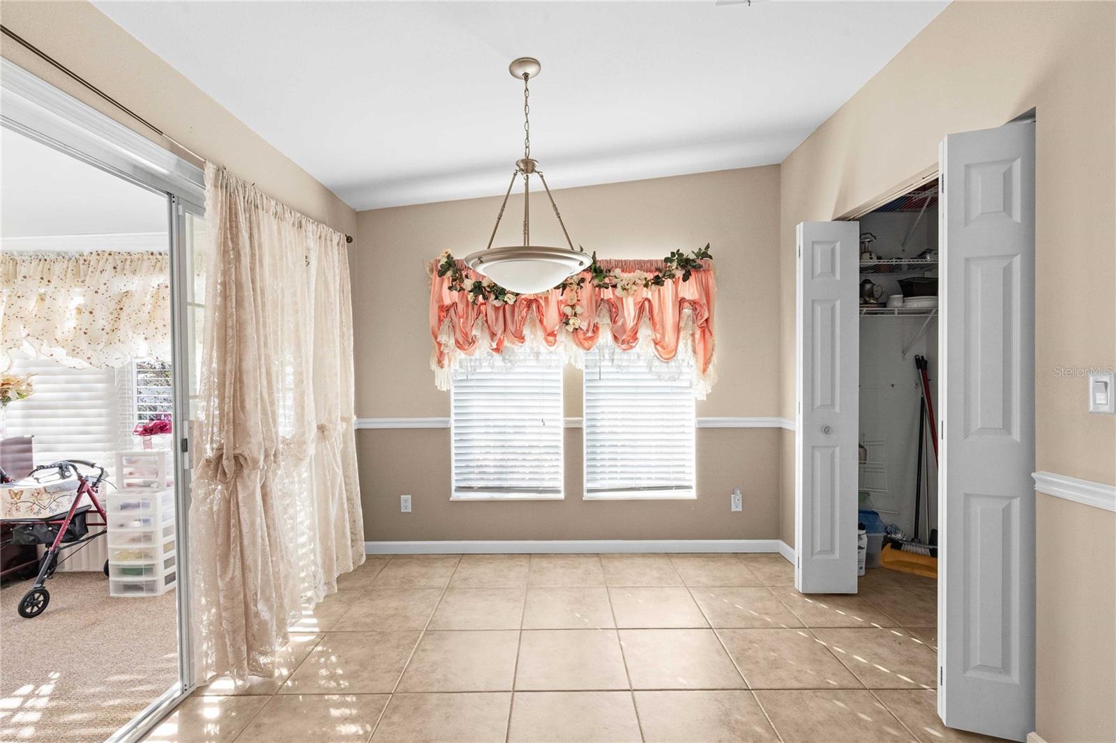 GRAND HORIZONS PH 03 - Residential