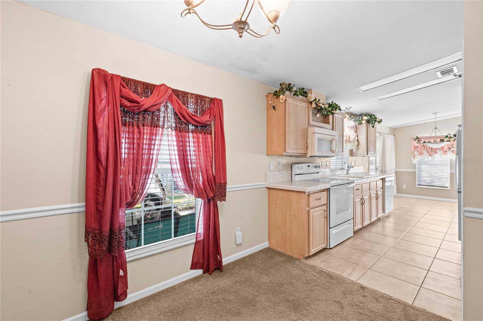 GRAND HORIZONS PH 03 - Residential