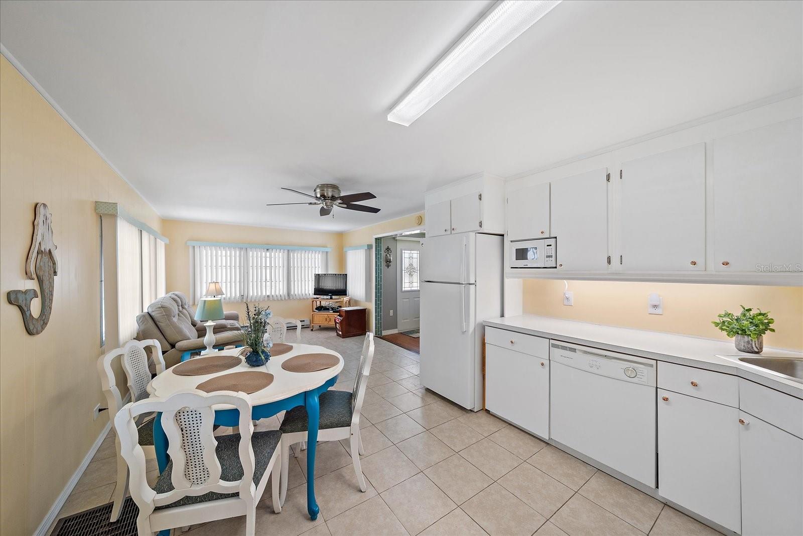 TROPIC ISLES CO-OP - Residential