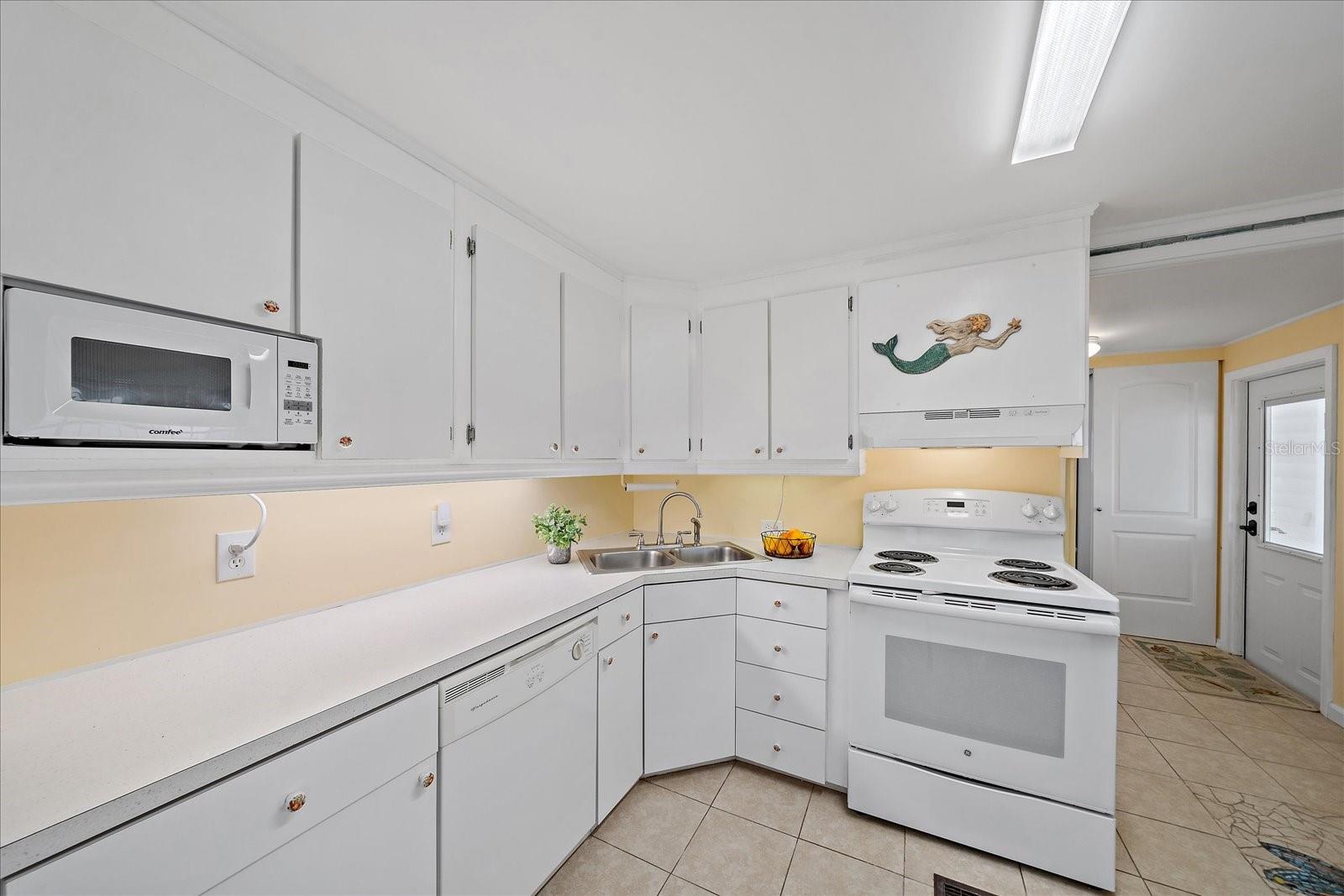 TROPIC ISLES CO-OP - Residential