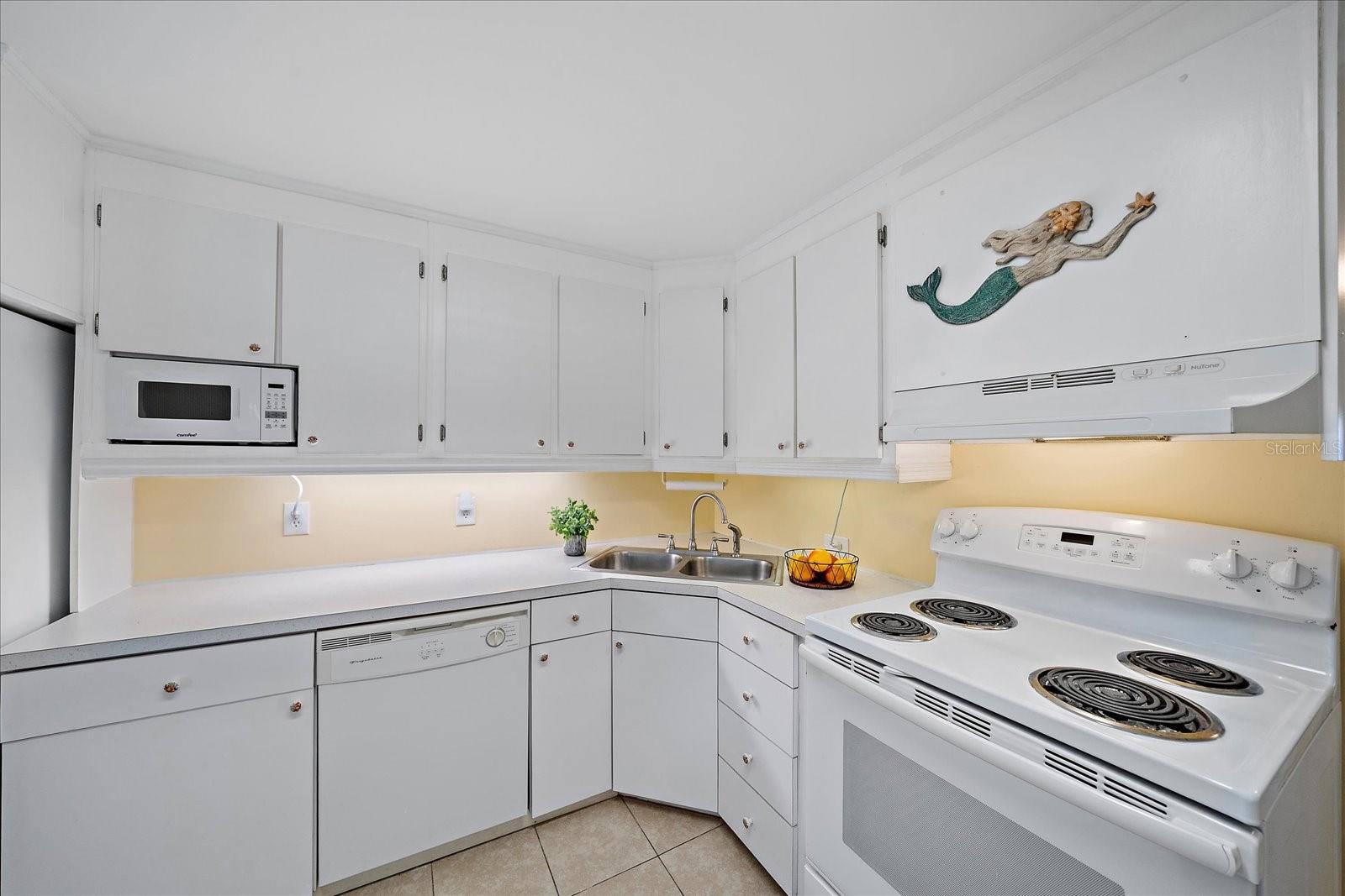 TROPIC ISLES CO-OP - Residential