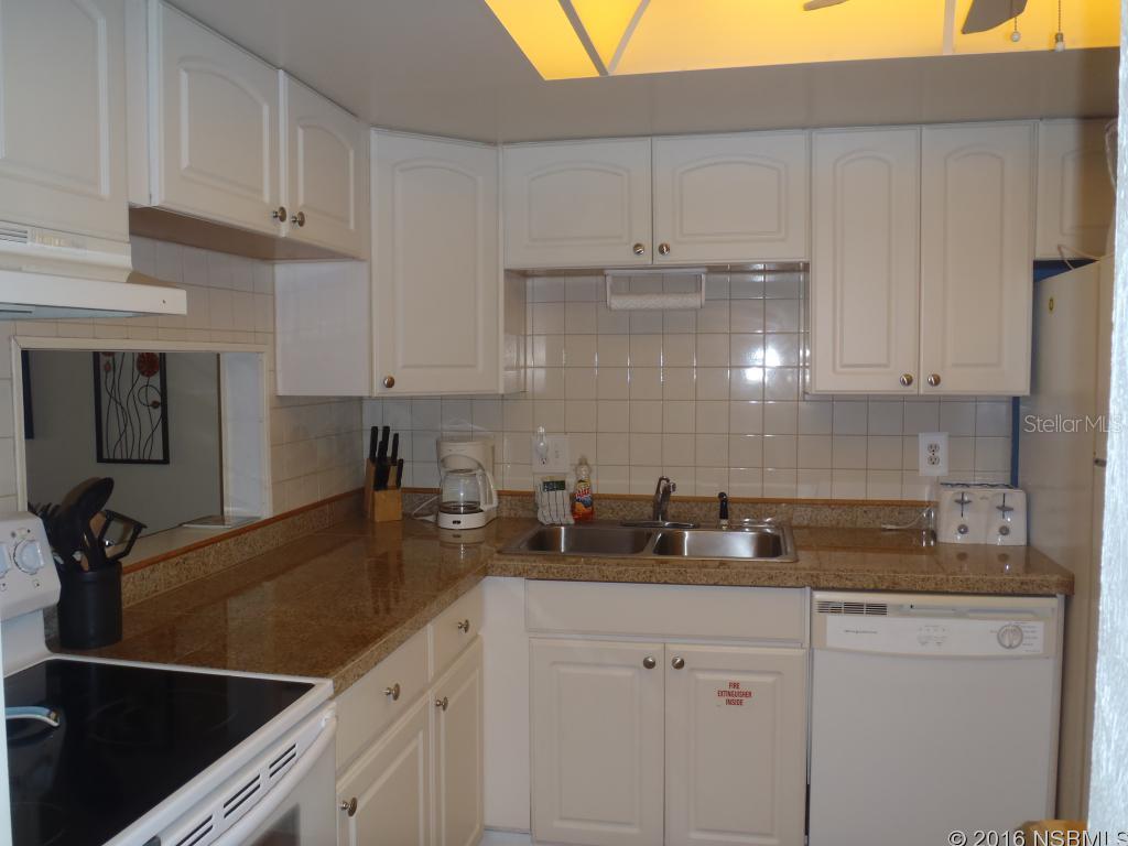 Hacienda Del Sol Condo - Residential