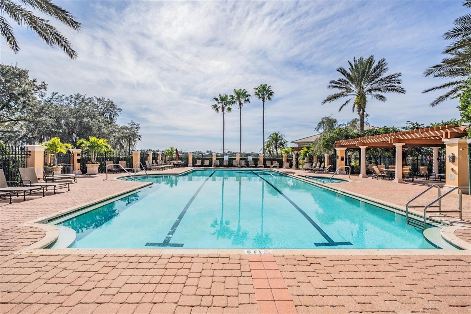 FLORESTA AT CHAMPIONS CLUB - Residential
