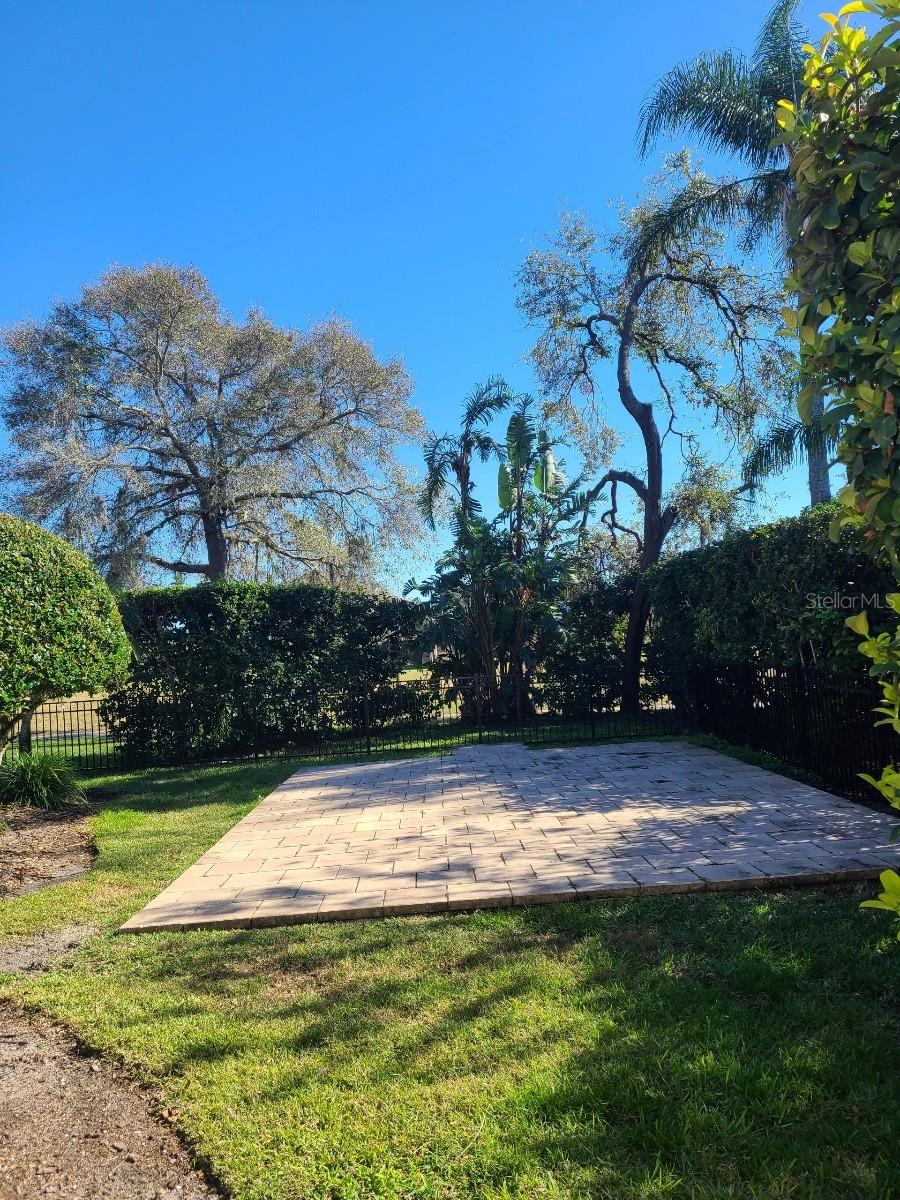FLORESTA AT CHAMPIONS CLUB - Residential