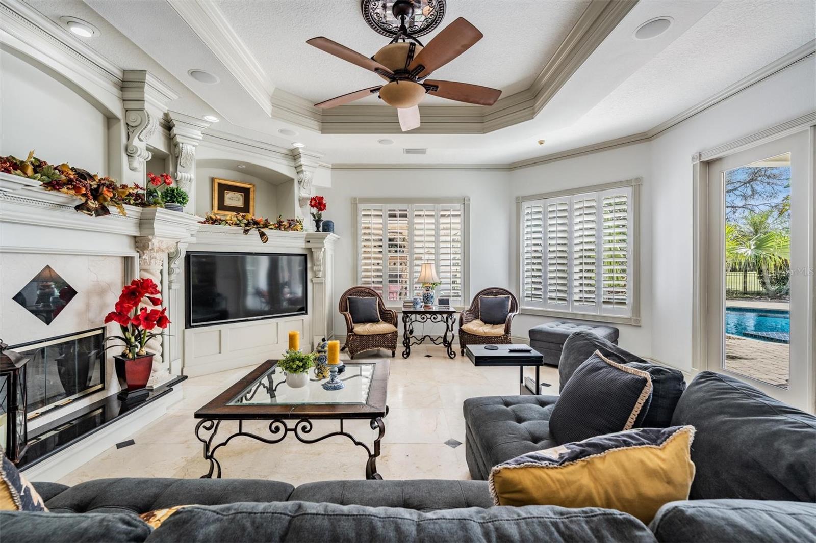 FLORESTA AT CHAMPIONS CLUB - Residential