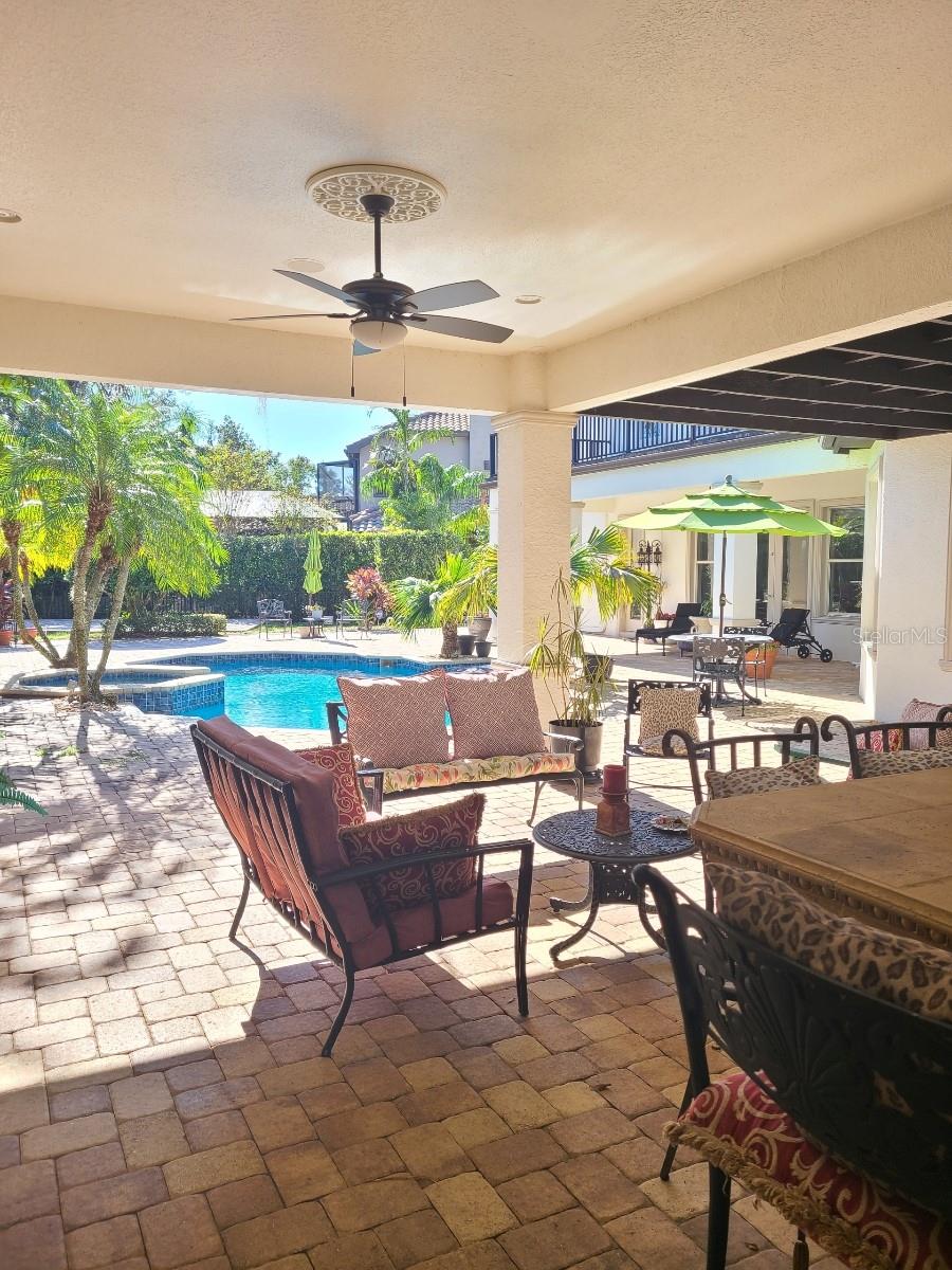 FLORESTA AT CHAMPIONS CLUB - Residential