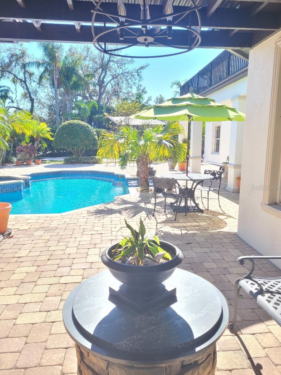 FLORESTA AT CHAMPIONS CLUB - Residential