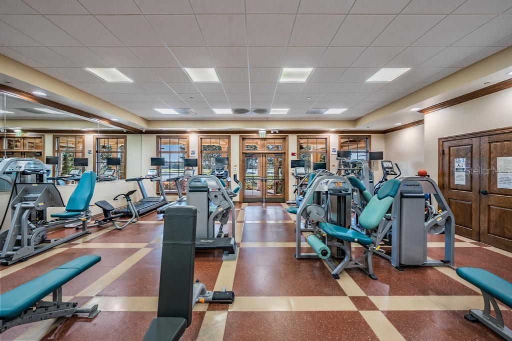 FLORESTA AT CHAMPIONS CLUB - Residential