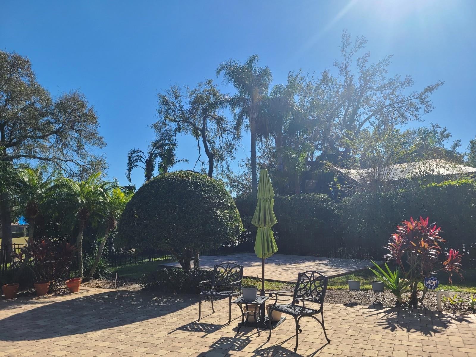 FLORESTA AT CHAMPIONS CLUB - Residential