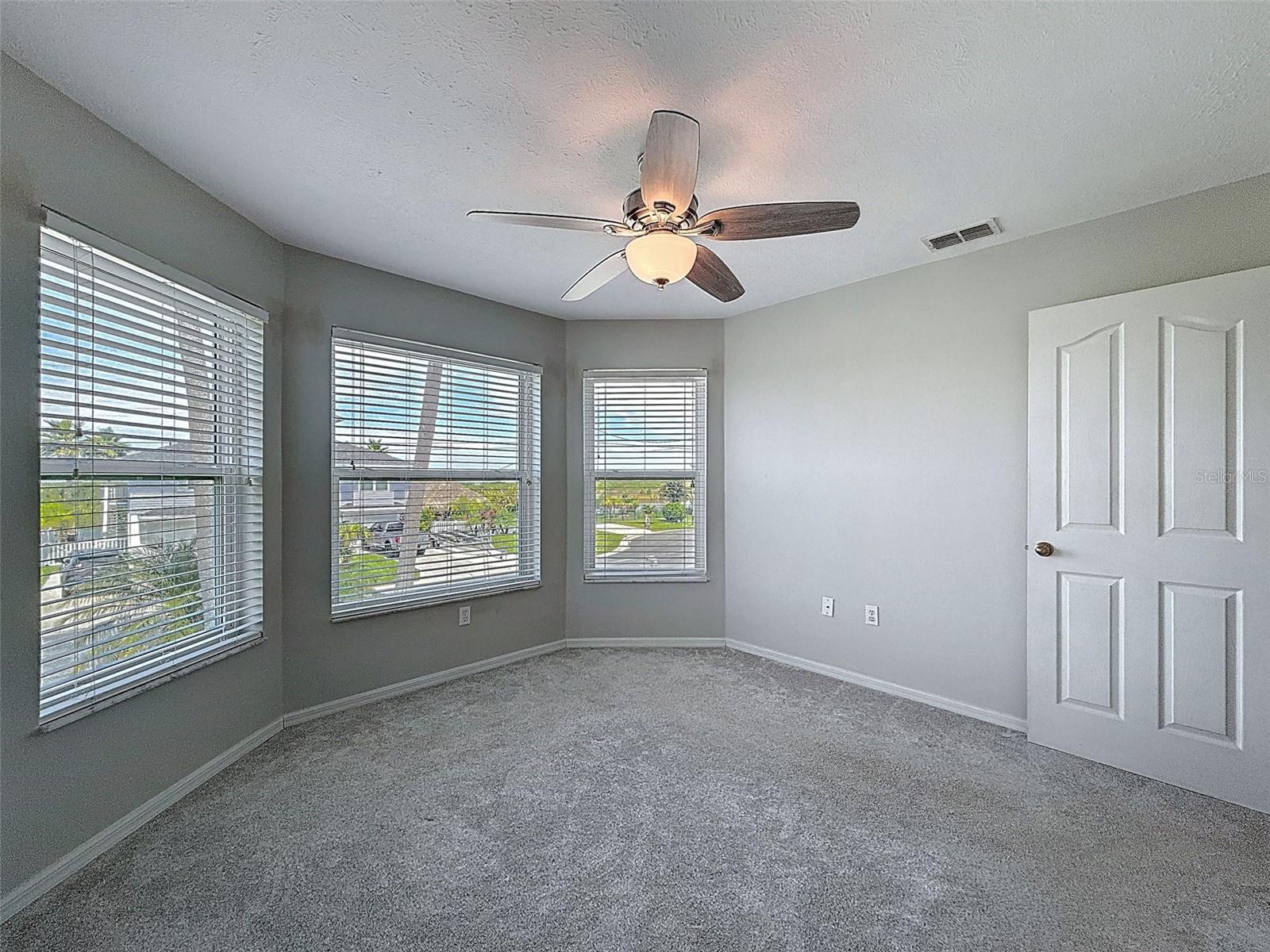 HERNANDO BEACH - Residential