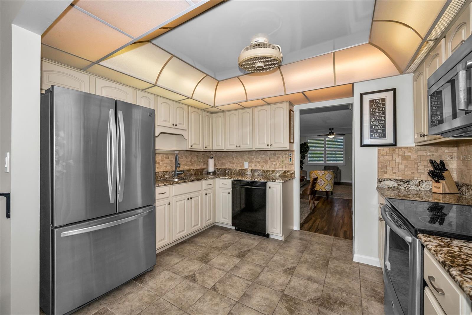 WINSTON PARK NORTHEAST - Residential