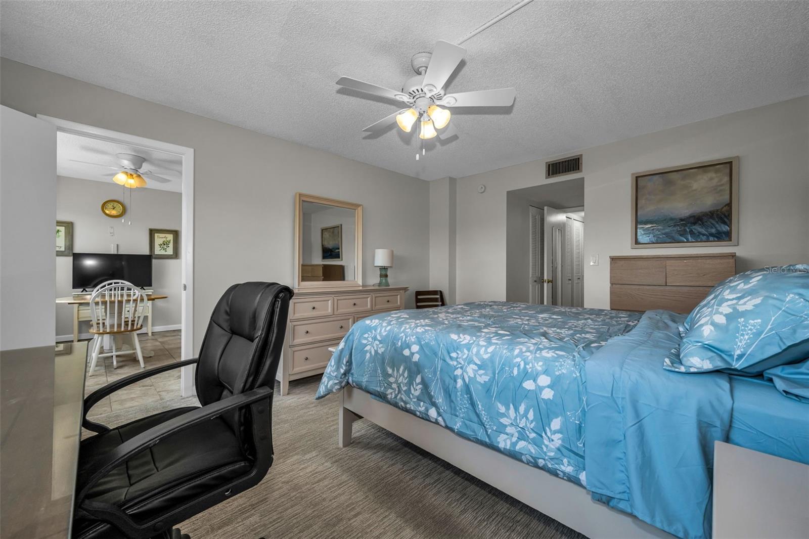 WINSTON PARK NORTHEAST - Residential