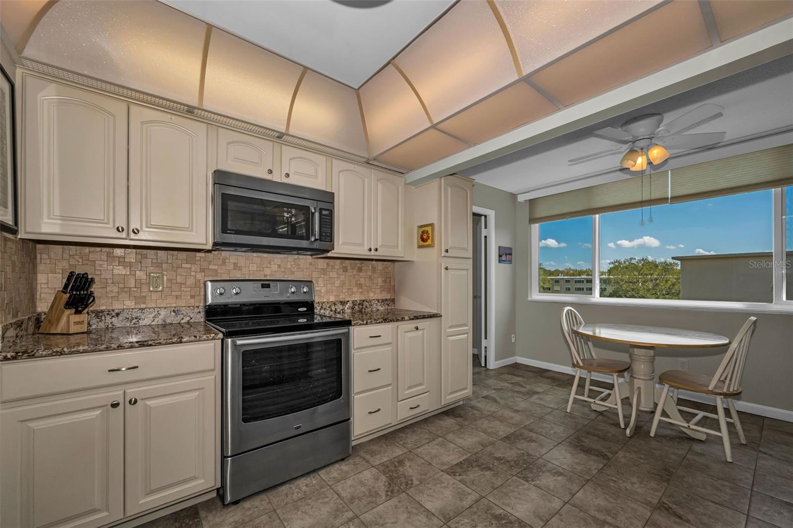 WINSTON PARK NORTHEAST - Residential