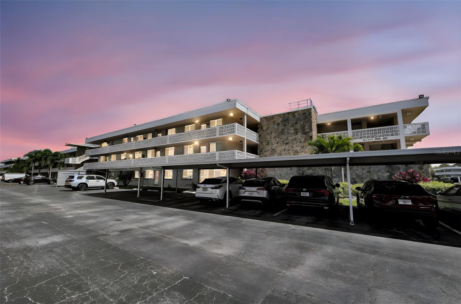 WINSTON PARK NORTHEAST - Residential