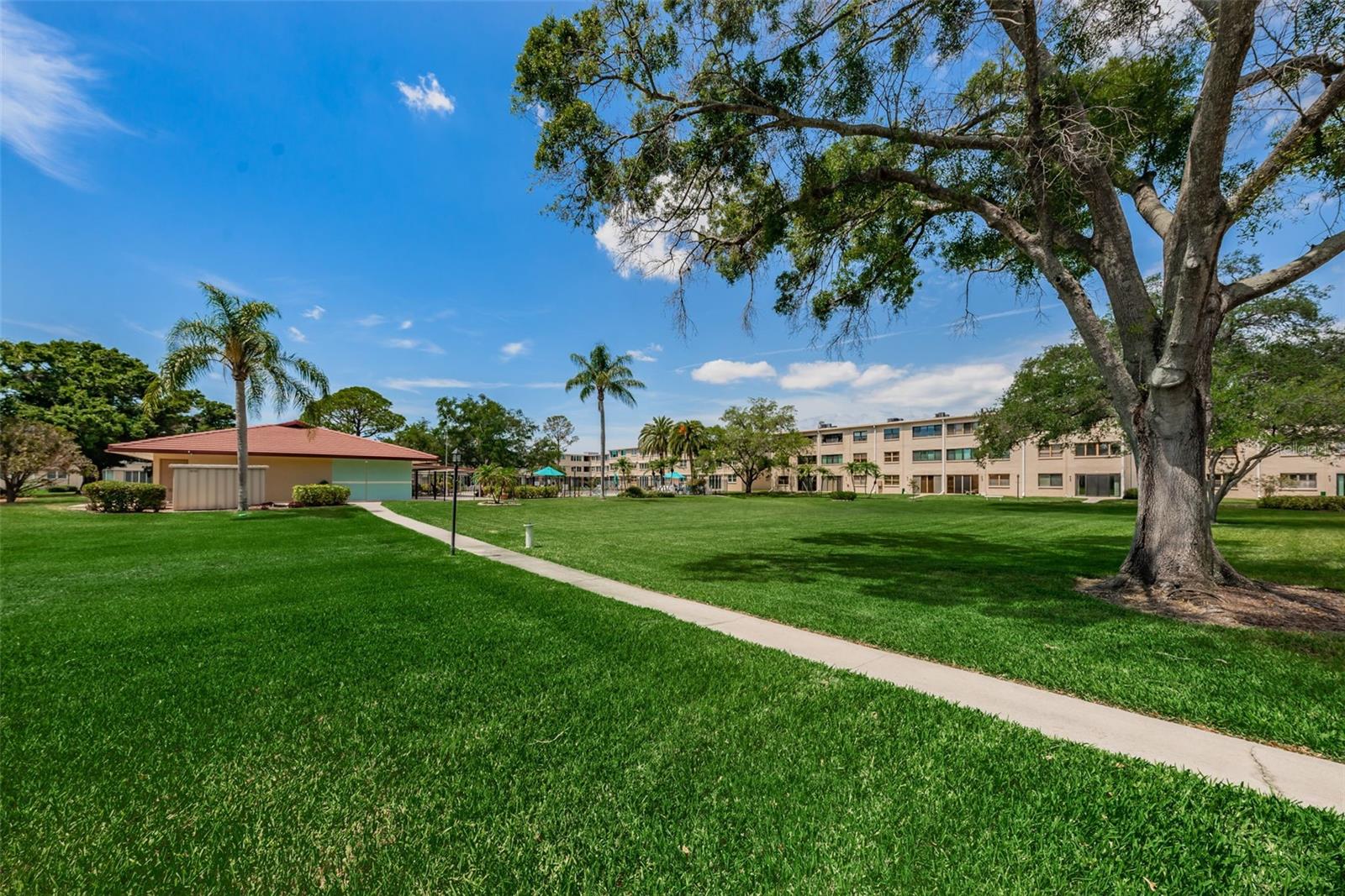 WINSTON PARK NORTHEAST - Residential