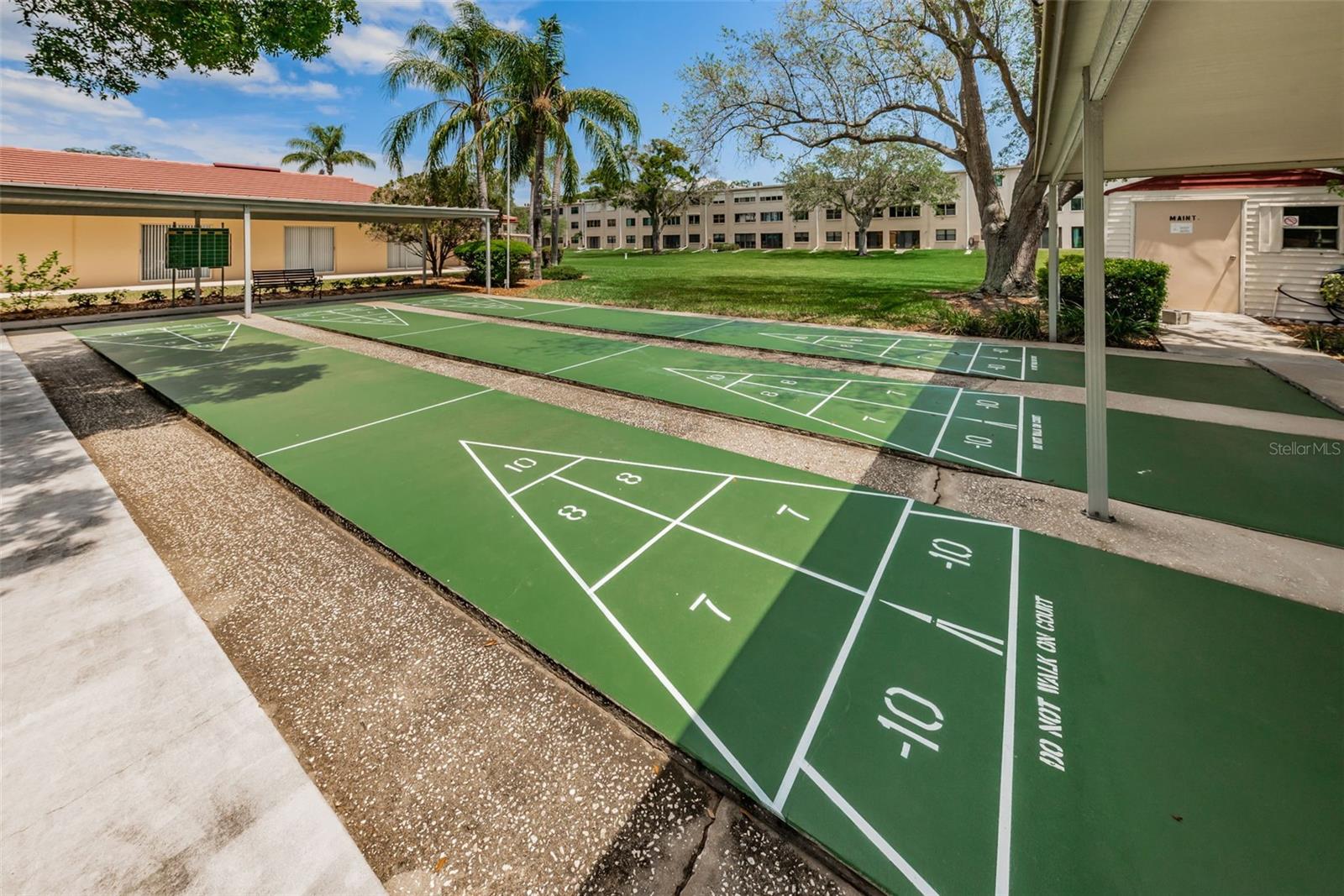 WINSTON PARK NORTHEAST - Residential