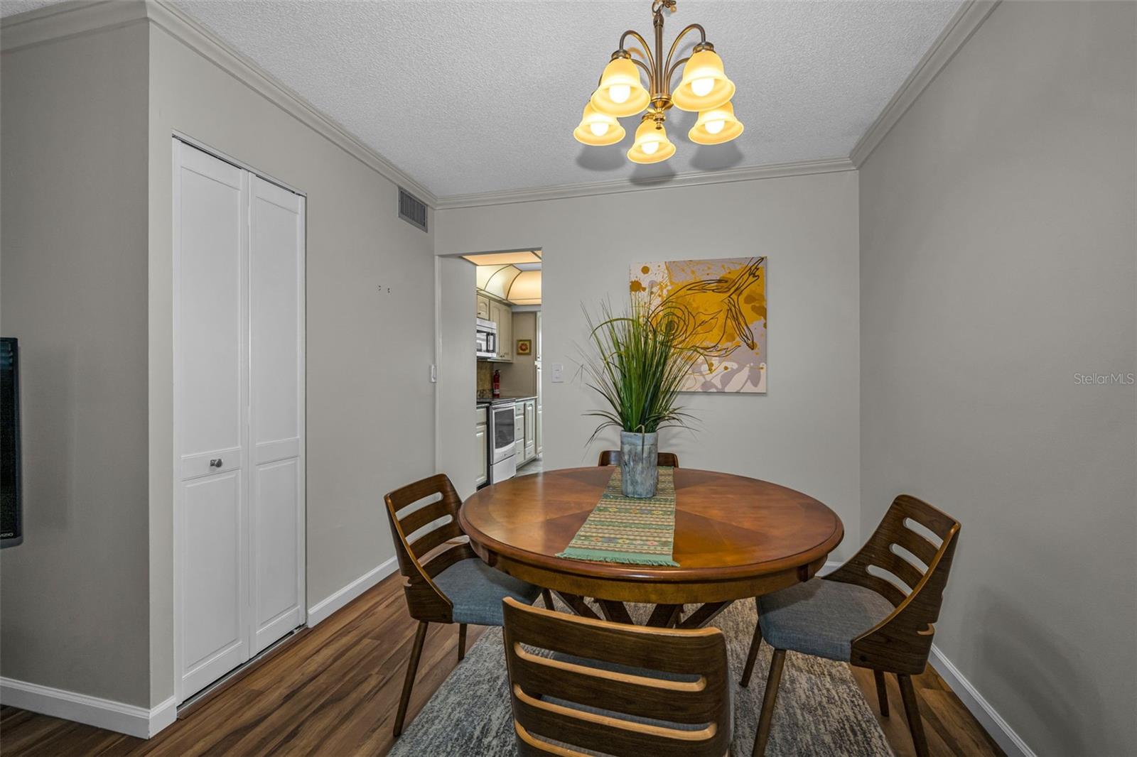 WINSTON PARK NORTHEAST - Residential