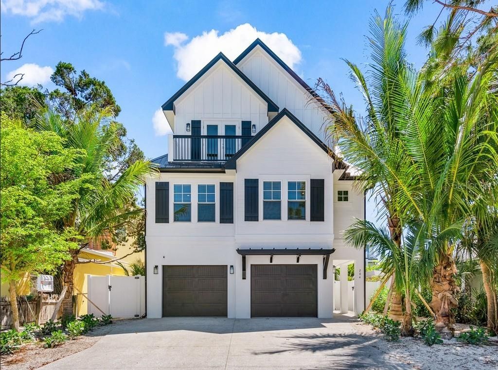 Photo of 204 Coolidge Drive, Sarasota, FL 34236 (MLS # A4692051)
