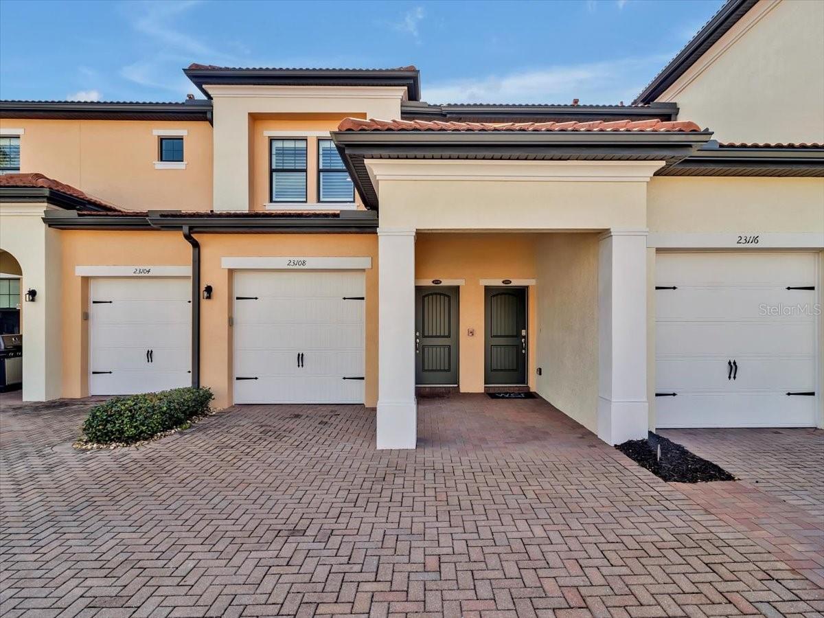 23108 BANBURY WAY 202
