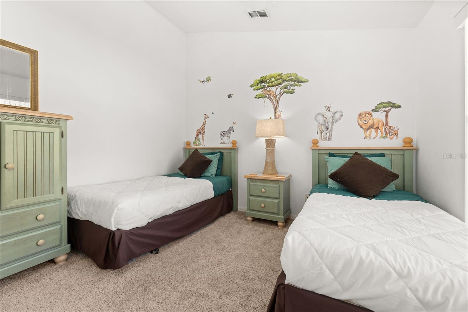 ORANGE TREE PH 03 LT 301 BEING IN 14-24-2 - Residential