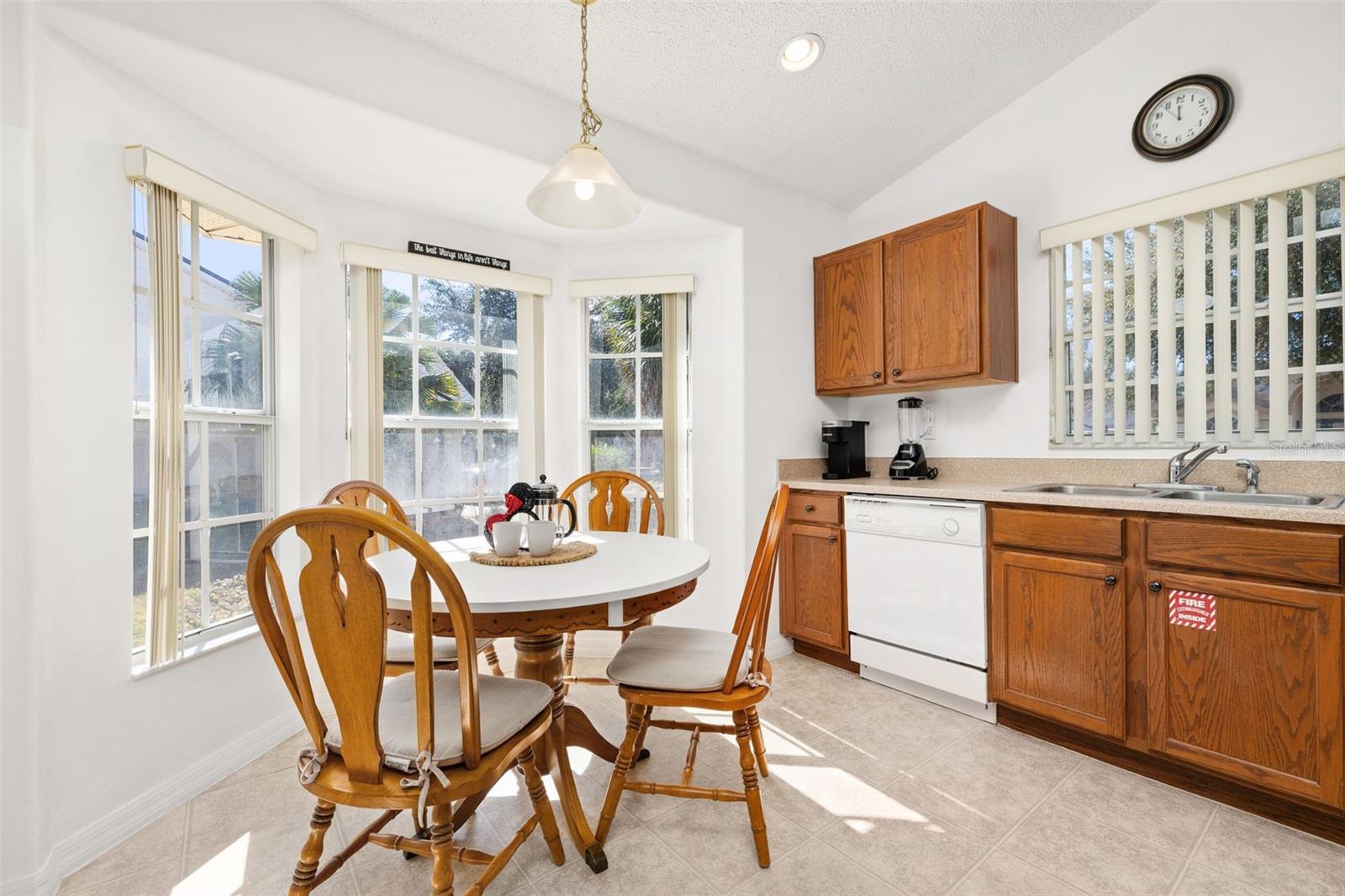 ORANGE TREE PH 03 LT 301 BEING IN 14-24-2 - Residential