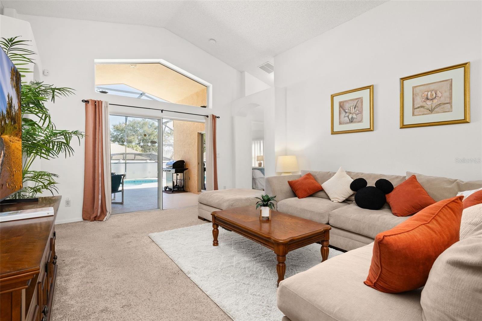 ORANGE TREE PH 03 LT 301 BEING IN 14-24-2 - Residential