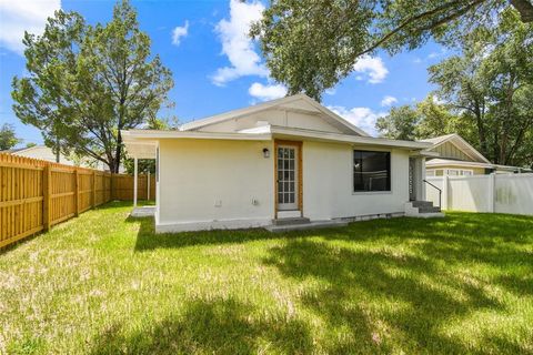 A home in TAMPA