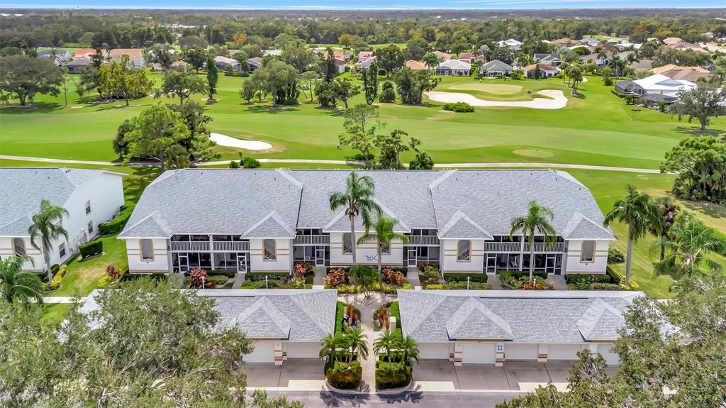 Photo of 6904 Drewrys Bluff #809, Bradenton, FL 34203 (MLS # A4665987)