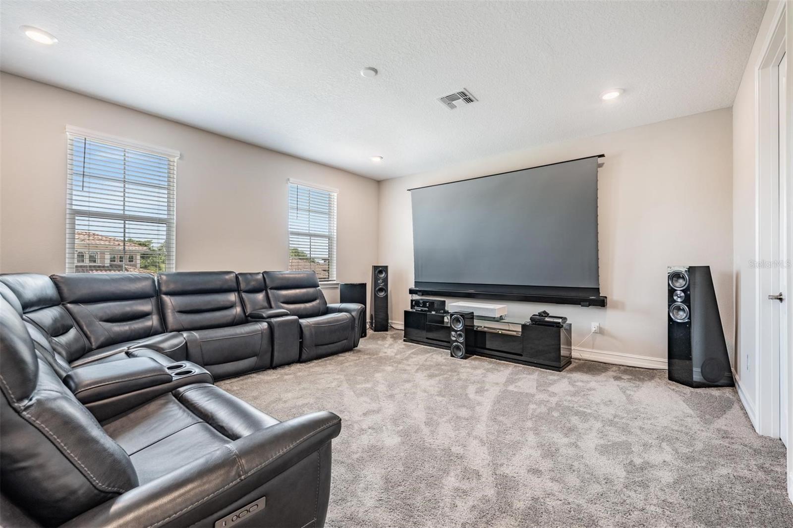 ESTANCIA PH 2B1 - Residential