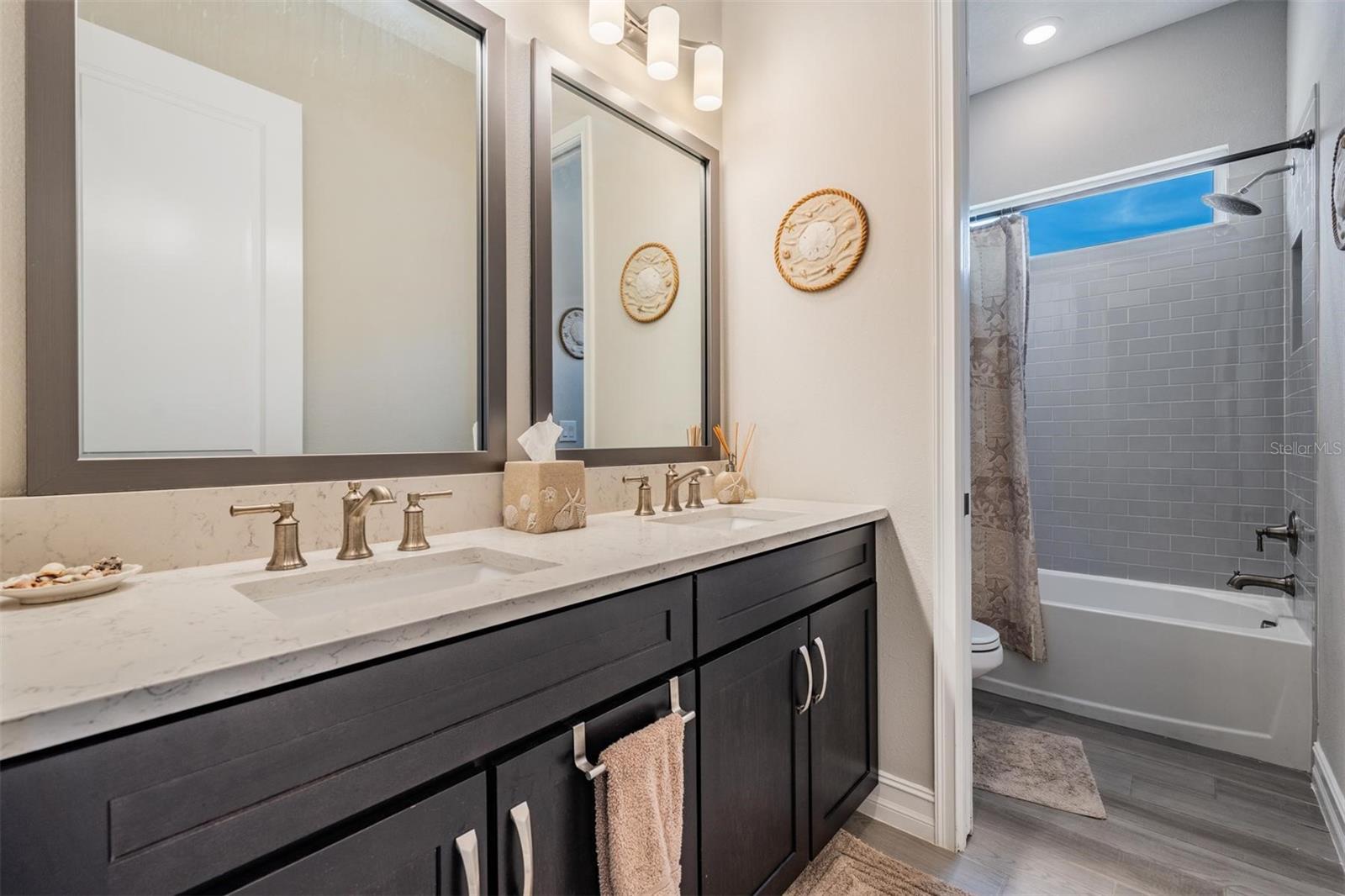 ESTANCIA PH 2B1 - Residential